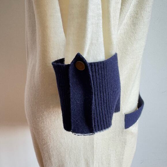 BARNEY'S CO-OP Wool/Cashmere Blend Cardigan - Picture 7 of 12